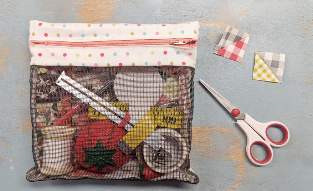 Zipper Project Bag with Quilt Blocks - pdf tutorial